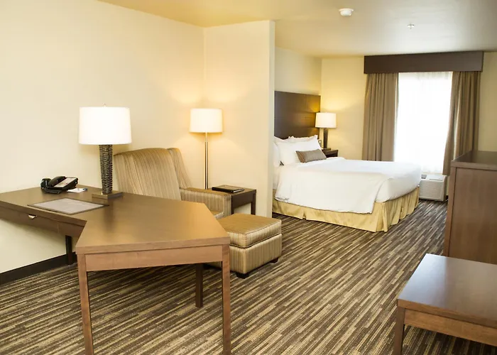 Best Western Plus Dartmouth Hotel & Suites