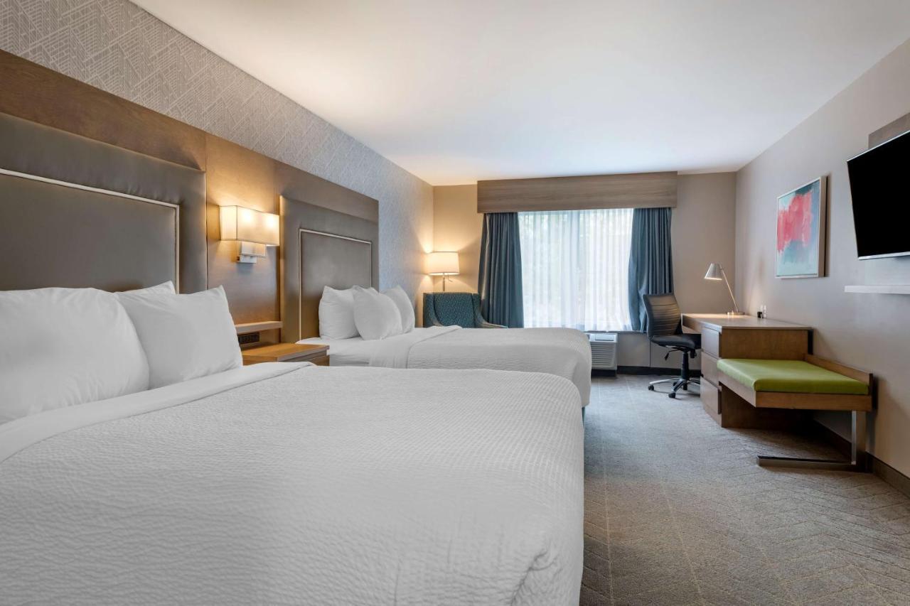 Hotel Western & 4*
